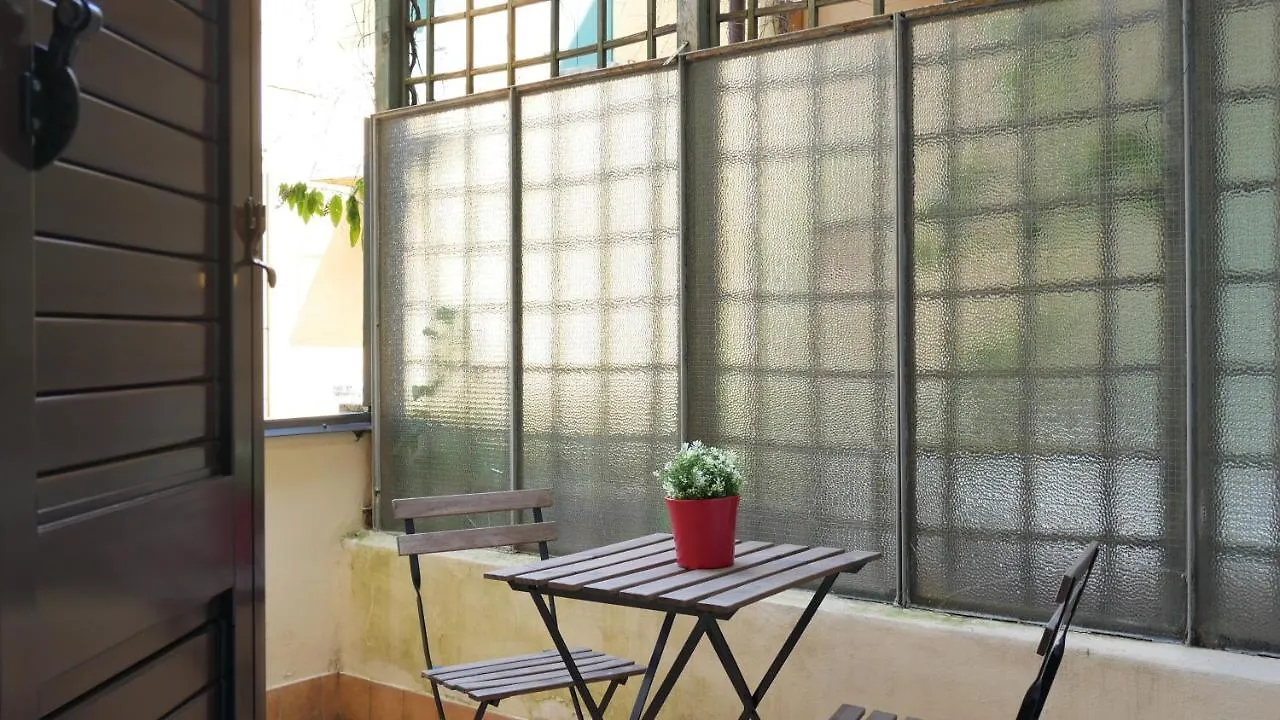 Bologna Welcome House شقة
